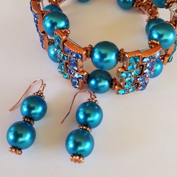Hand Crafted Jewelry - Hand Crafted Pearl/Rhinestone Bracelet & Drop Earrings Cerulean Blue-Royal Blue